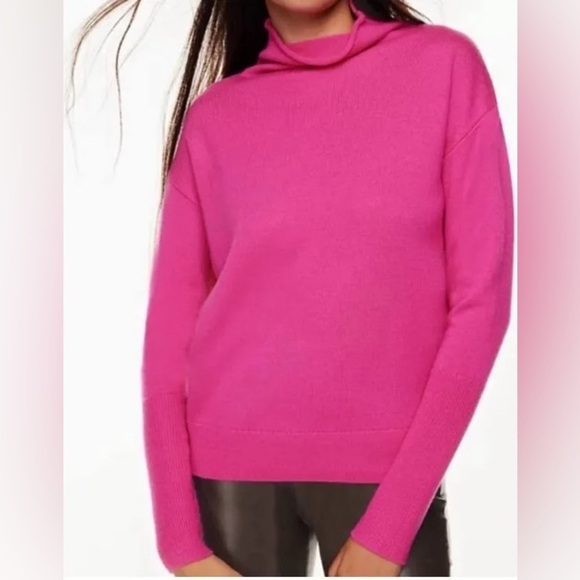 Aritzia Wilfred Cyprie Sweater
Merino wool mockneck sweater, Sz S - Picture 1 of 7